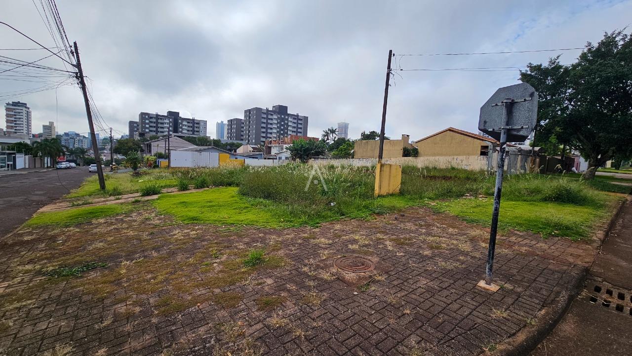 Terreno para à venda no Bairro CENTRO em CASCAVEL: 