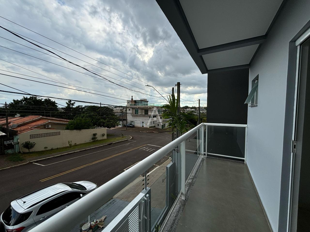 Sobrado para à venda no Bairro NEVA em CASCAVEL: 