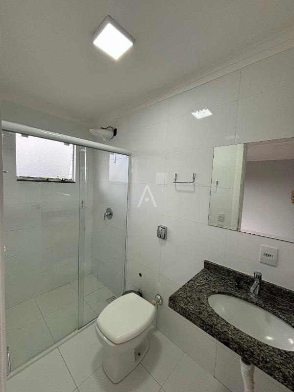 Sobrado para à venda no Bairro NEVA em CASCAVEL: 