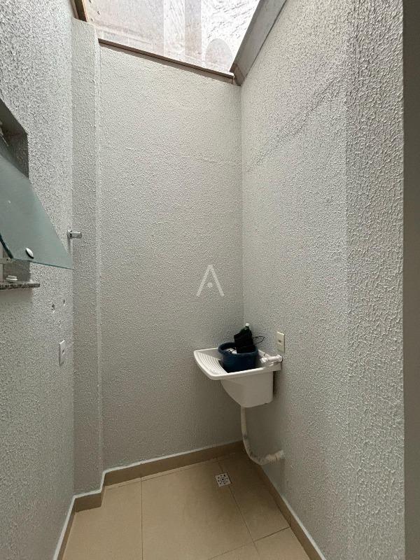 Sobrado para à venda no Bairro NEVA em CASCAVEL: 