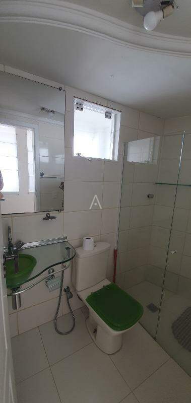 Apartamento para para aluguel no Bairro CENTRO em CASCAVEL: