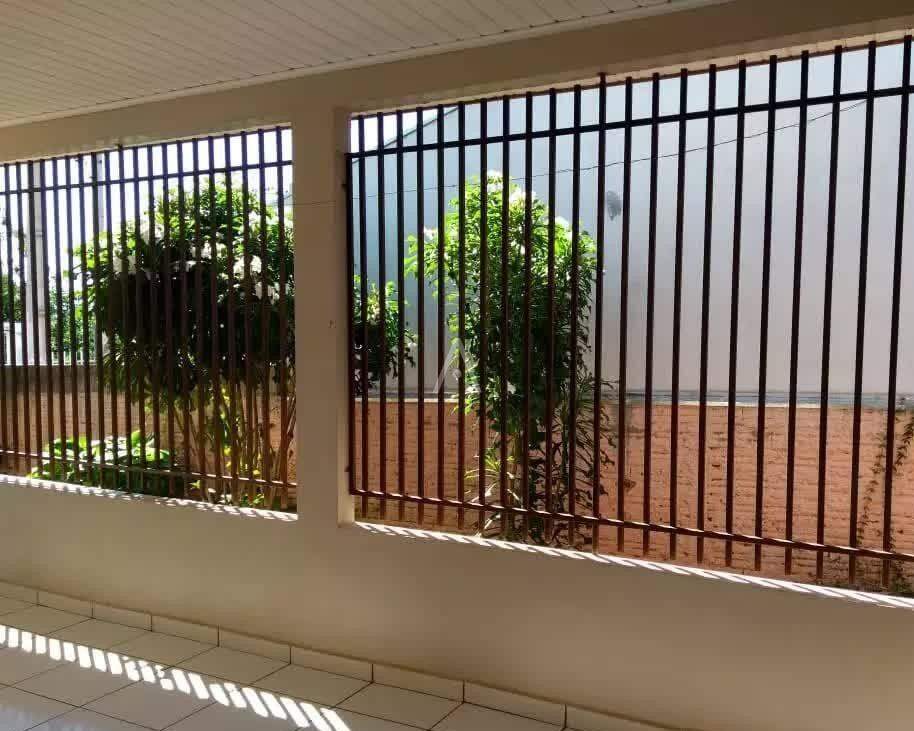 Casa Residencial para à venda no Bairro Jardim Europa/América em TOLEDO: 