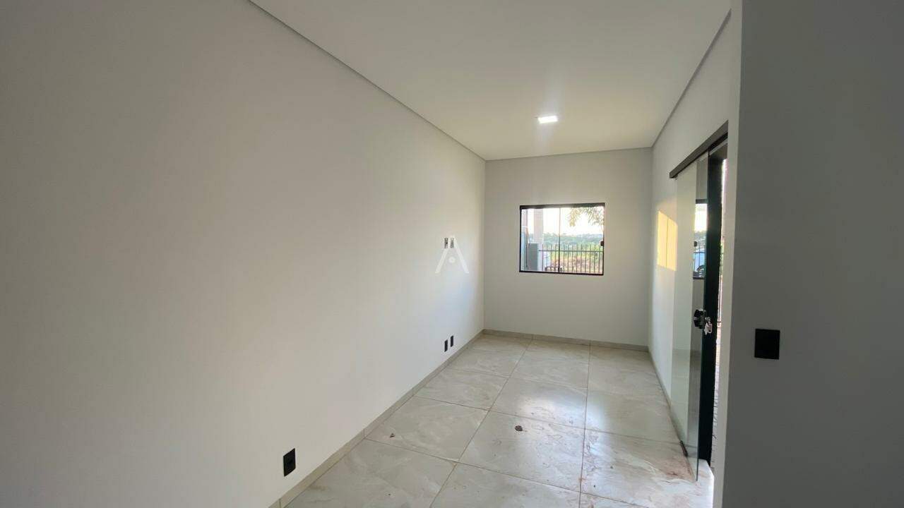 Casa Residencial para à venda no Bairro PINHEIRINHO em TOLEDO: