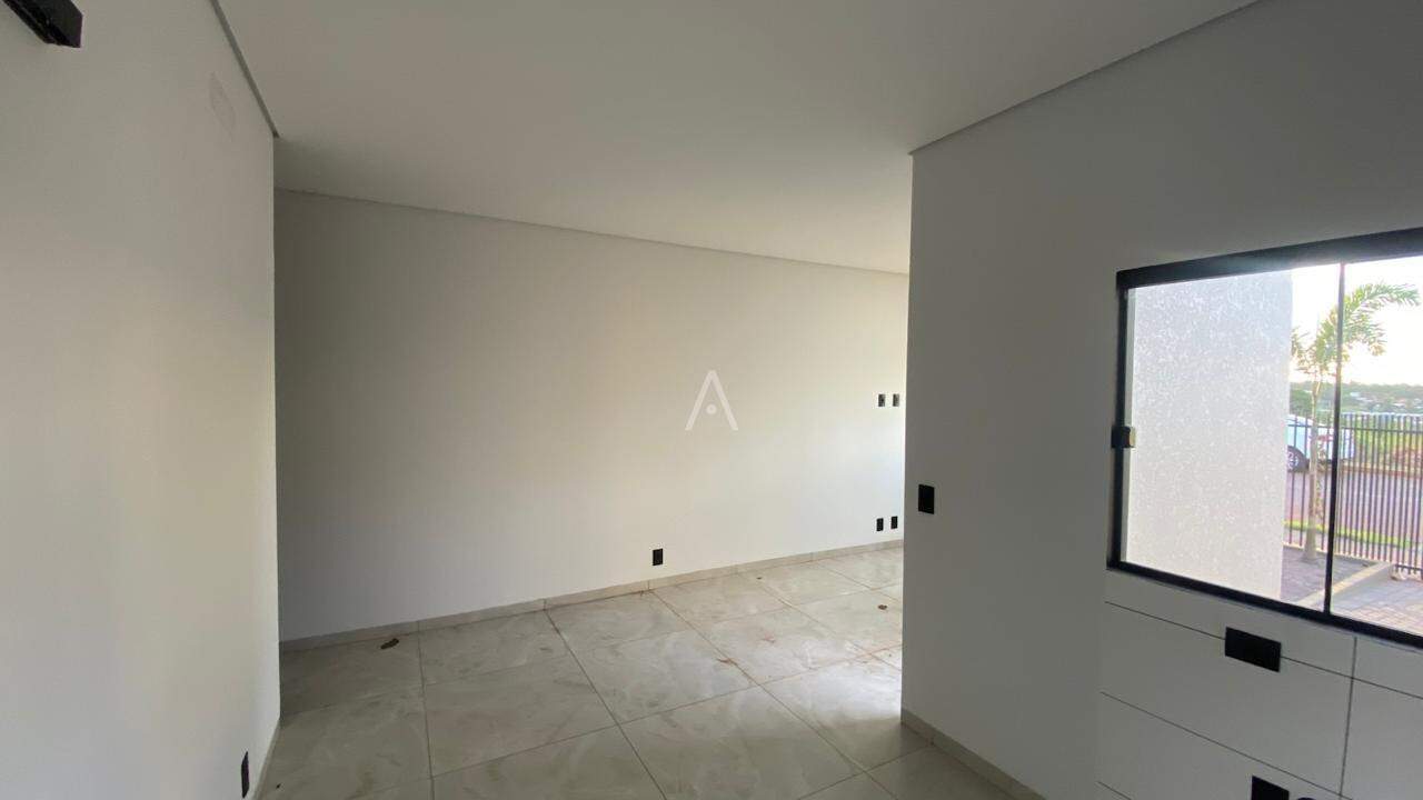 Casa Residencial para à venda no Bairro PINHEIRINHO em TOLEDO: