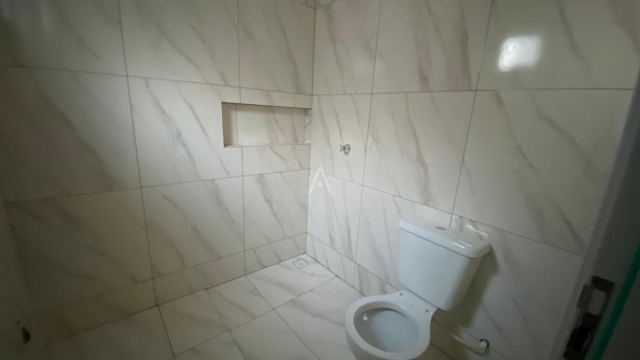 Casa Residencial para à venda no Bairro PINHEIRINHO em TOLEDO: 