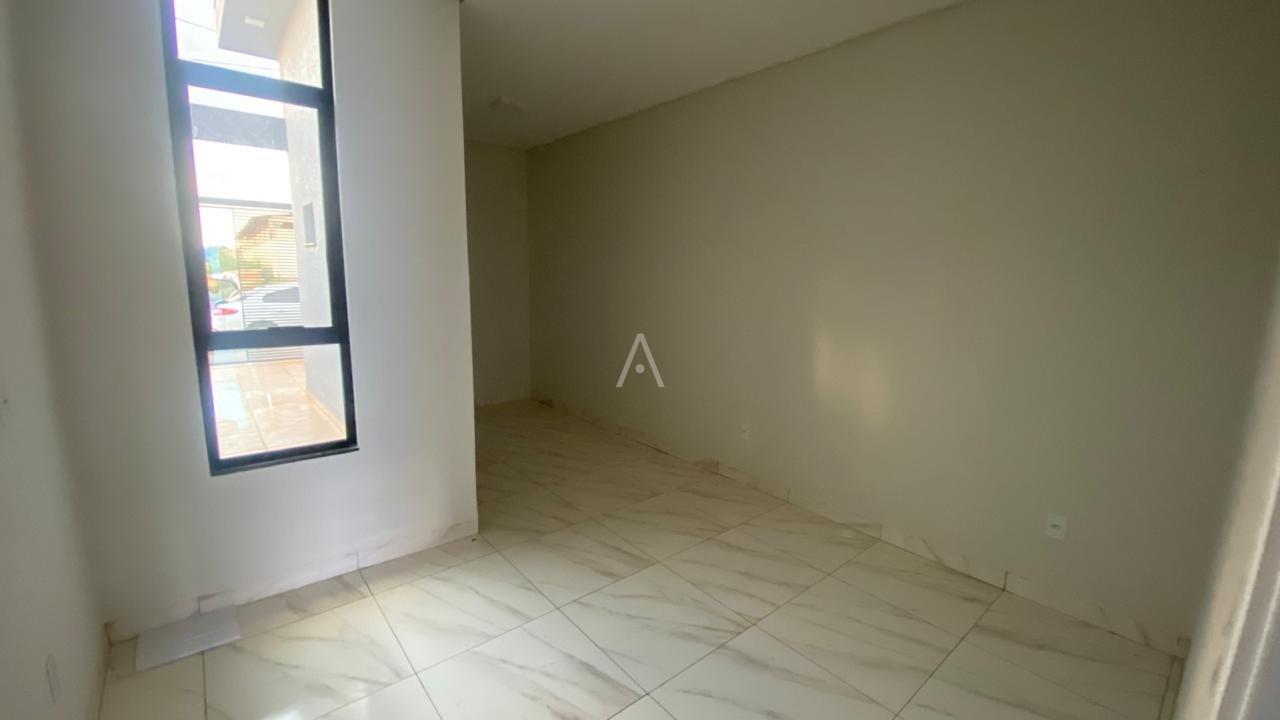 Casa Residencial para à venda no Bairro PINHEIRINHO em TOLEDO: 