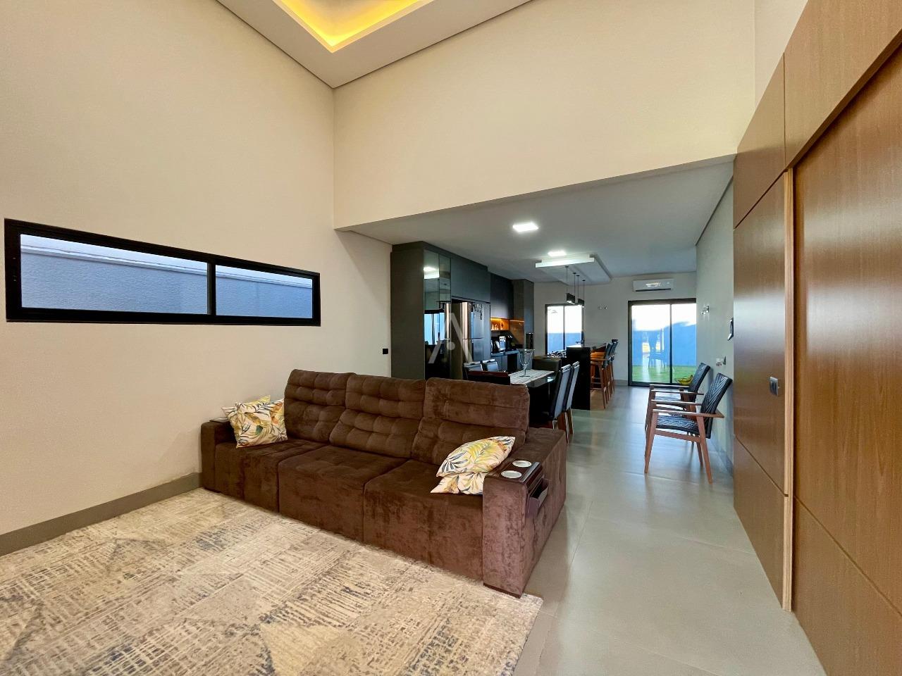 Casas e Sobrados em Condomínio para à venda no Bairro Paysage Unique Condomínio em UMUARAMA: 