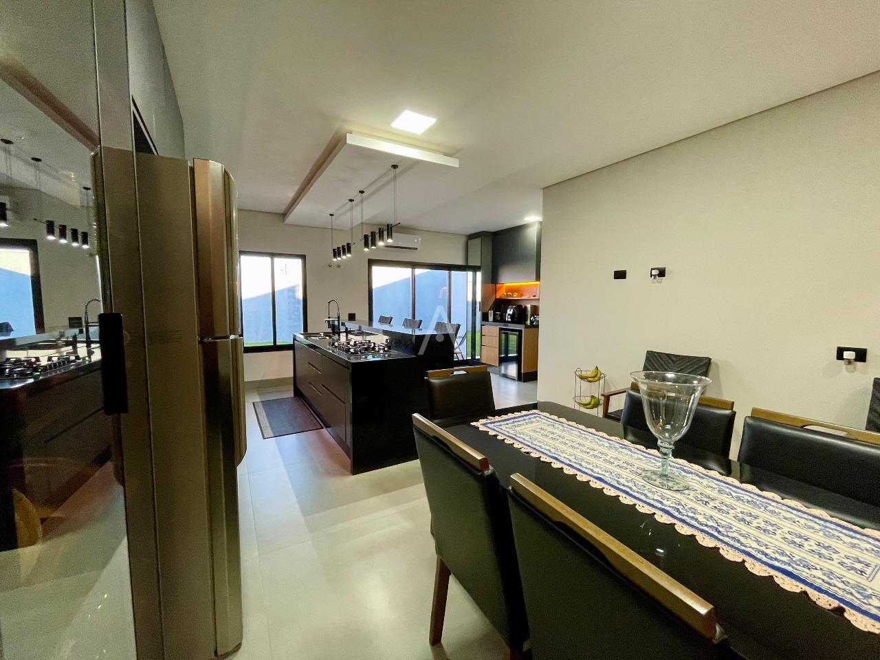 Casas e Sobrados em Condomínio para à venda no Bairro Paysage Unique Condomínio em UMUARAMA: 