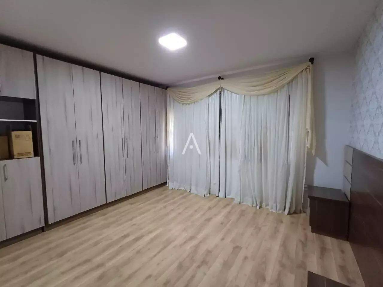 Casa Residencial para à venda no Bairro CENTRO em CASCAVEL: 