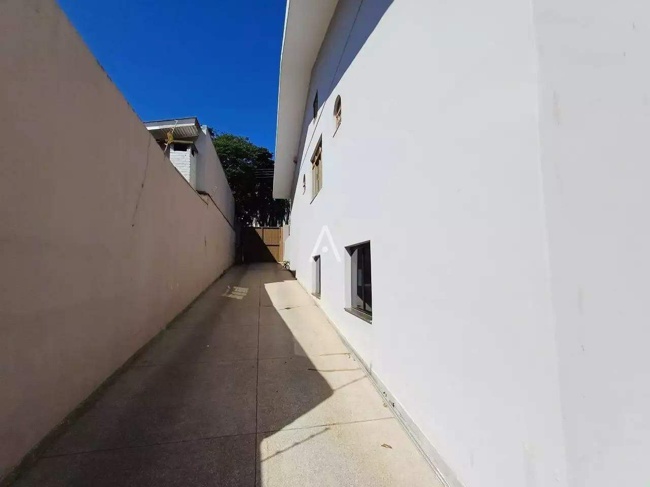 Casa Residencial para à venda no Bairro CENTRO em CASCAVEL: 