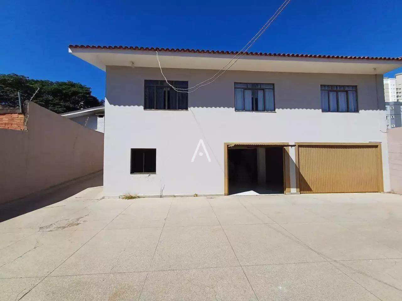 Casa Residencial para à venda no Bairro CENTRO em CASCAVEL: 