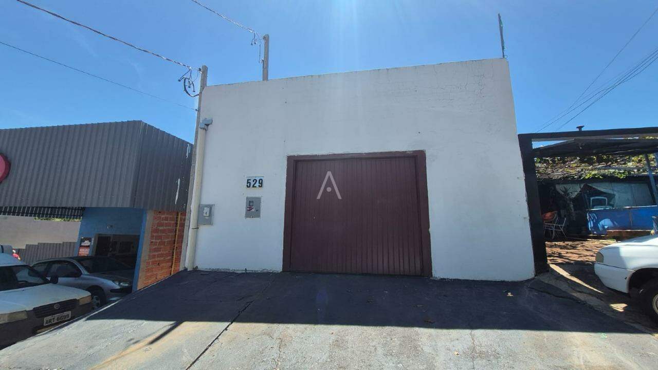 Barracão Comercial para para aluguel no Bairro UNIVERSITARIO em CASCAVEL: FACHADA