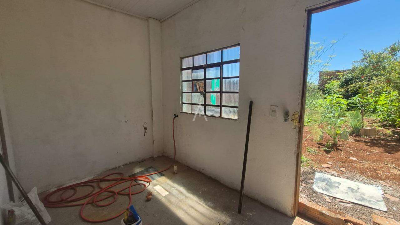 Barracão Comercial para para aluguel no Bairro UNIVERSITARIO em CASCAVEL: COZINHA