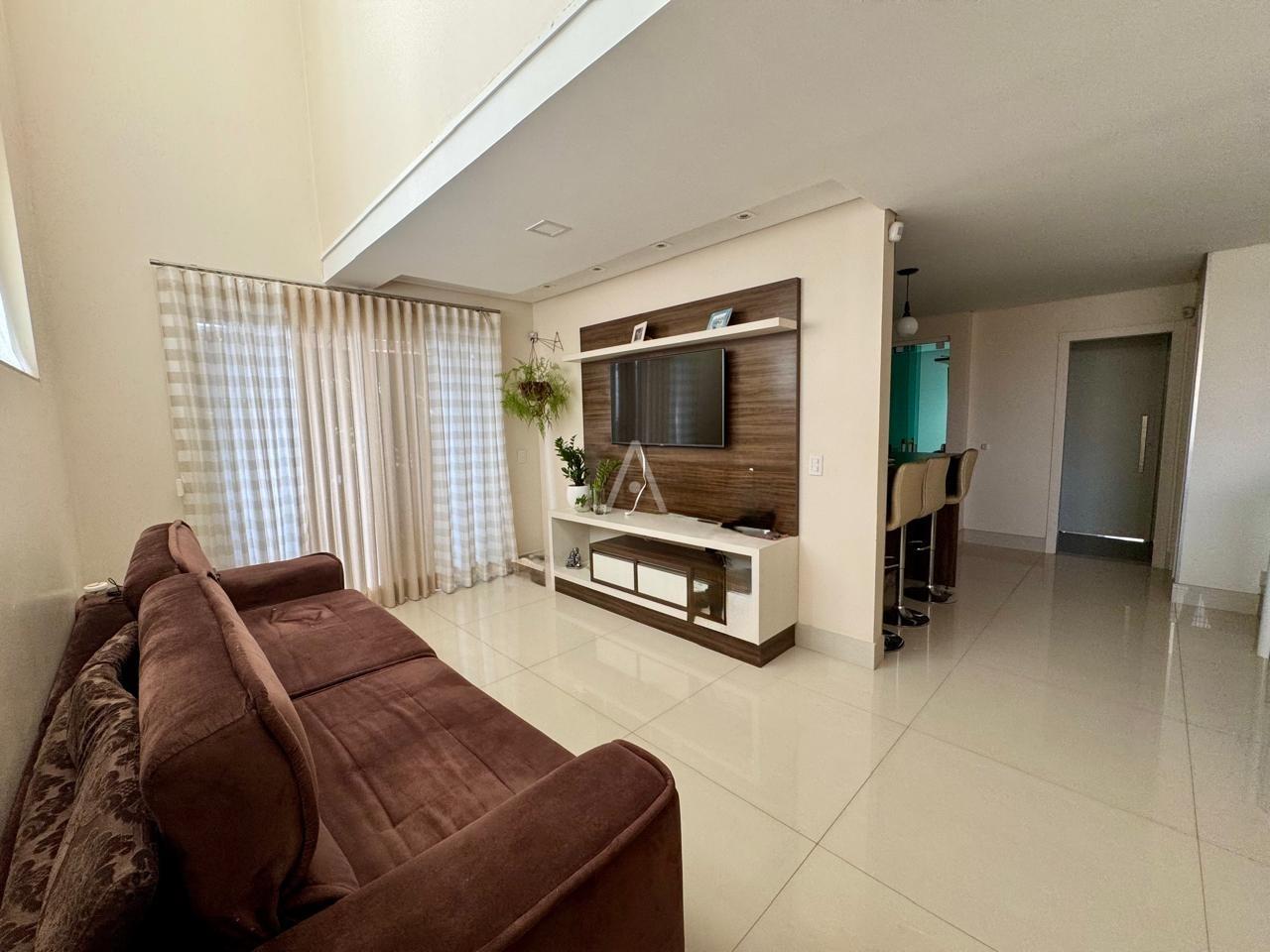 Sobrado para à venda no Bairro CENTRO em TOLEDO: 