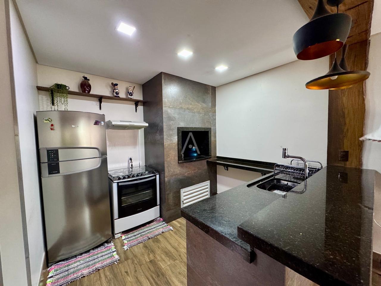 Sobrado para à venda no Bairro CENTRO em TOLEDO: 