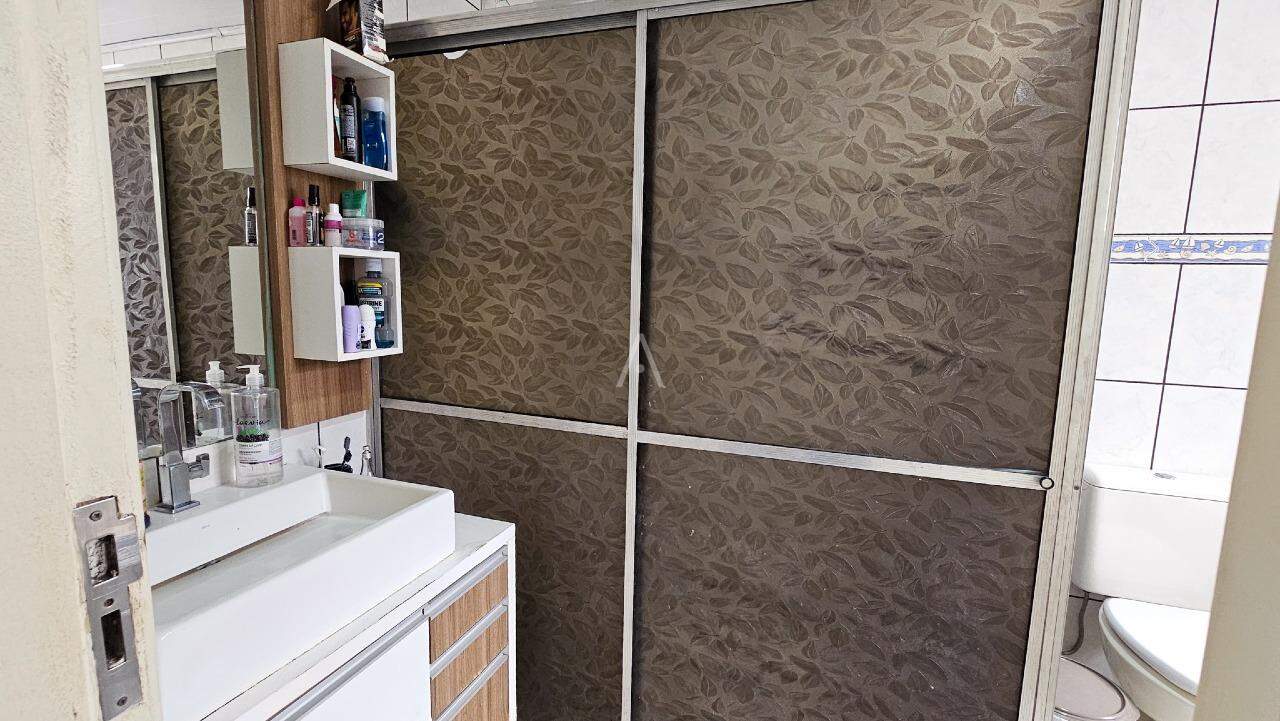 Casa Residencial para à venda no Bairro CATARATAS em CASCAVEL: 