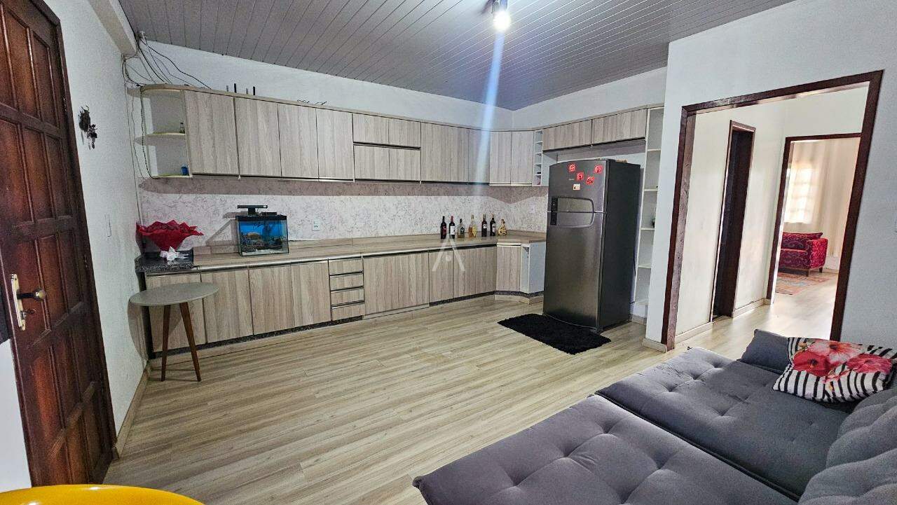 Casa Residencial para à venda no Bairro PARQUE SAO PAULO em CASCAVEL: