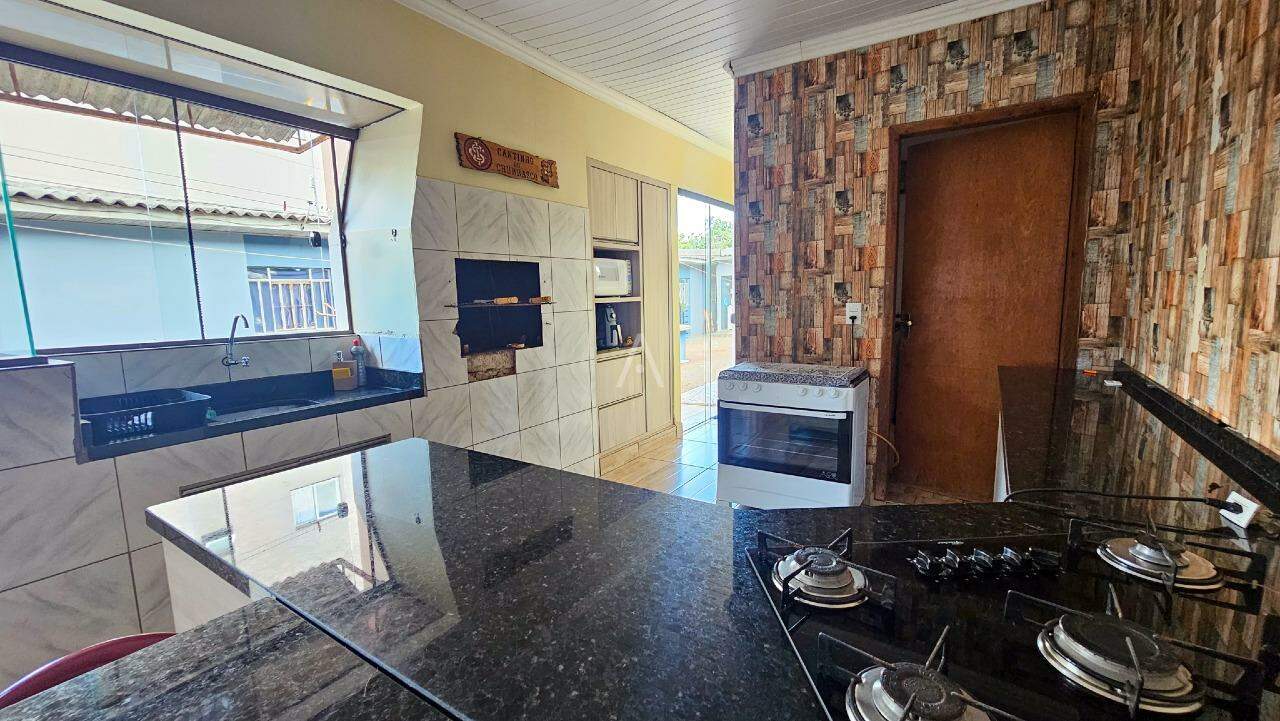 Casa Residencial para à venda no Bairro PARQUE SAO PAULO em CASCAVEL: