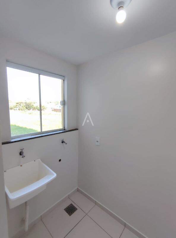 Apartamento para à venda no Bairro JARDIM PANCERA em TOLEDO: 