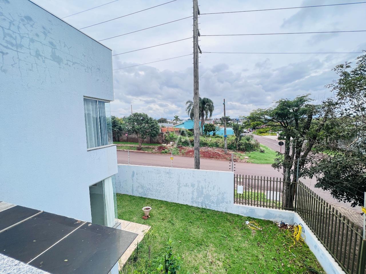 Sobrado para à venda no Bairro COQUEIRAL em CASCAVEL: 