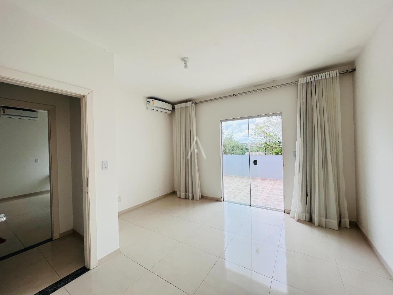 Sobrado para à venda no Bairro COQUEIRAL em CASCAVEL: 