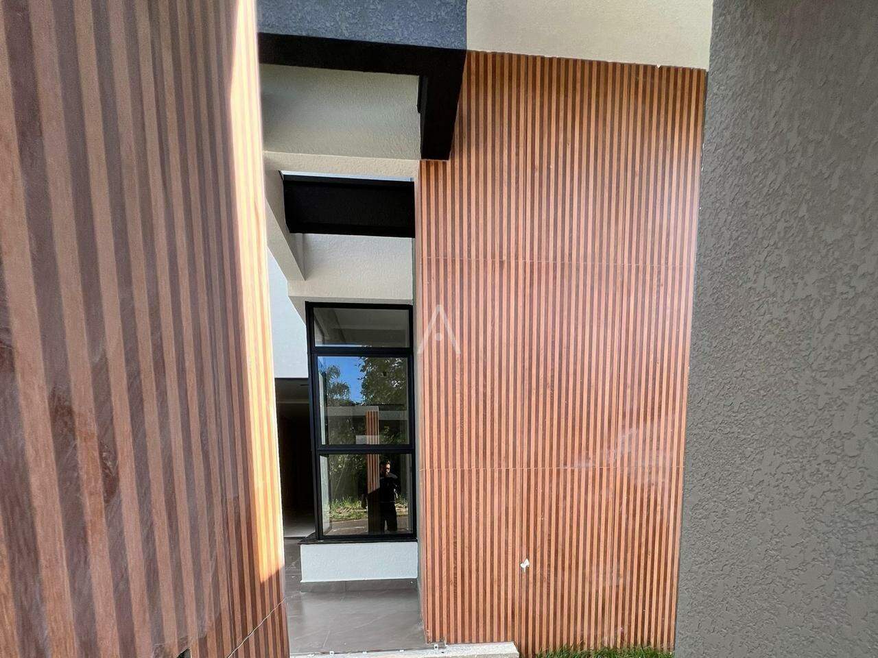 Casa Residencial para à venda no Bairro JARDIM BRESSAN em TOLEDO: 