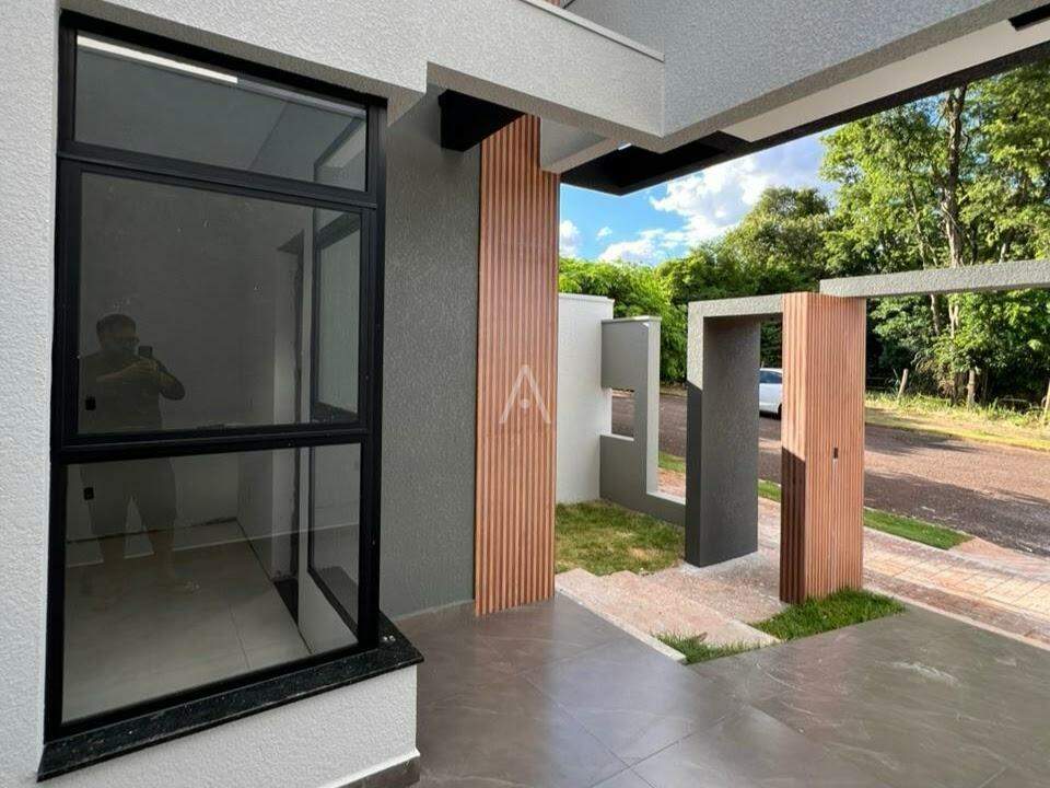 Casa Residencial para à venda no Bairro JARDIM BRESSAN em TOLEDO: 