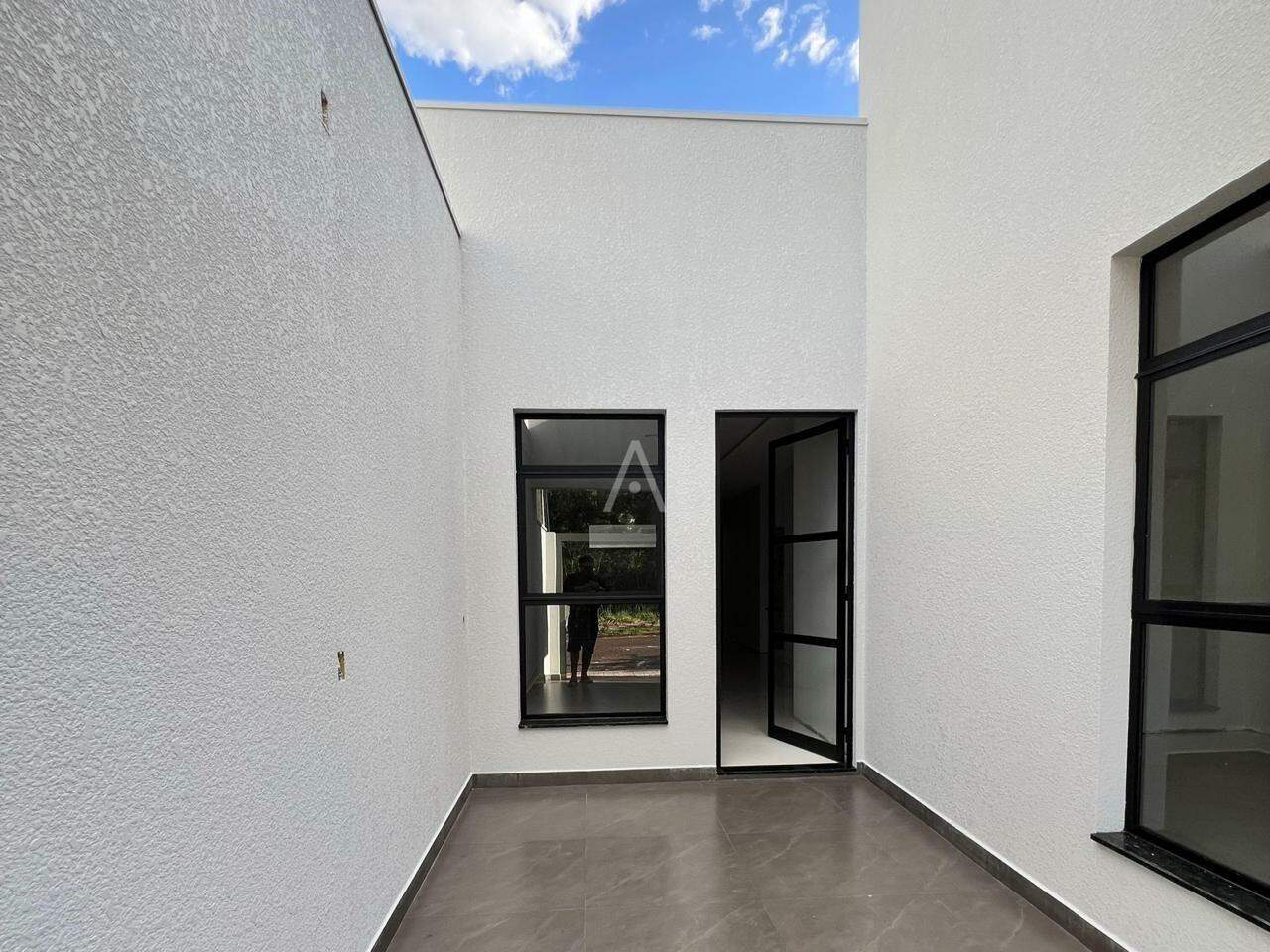Casa Residencial para à venda no Bairro JARDIM BRESSAN em TOLEDO: 