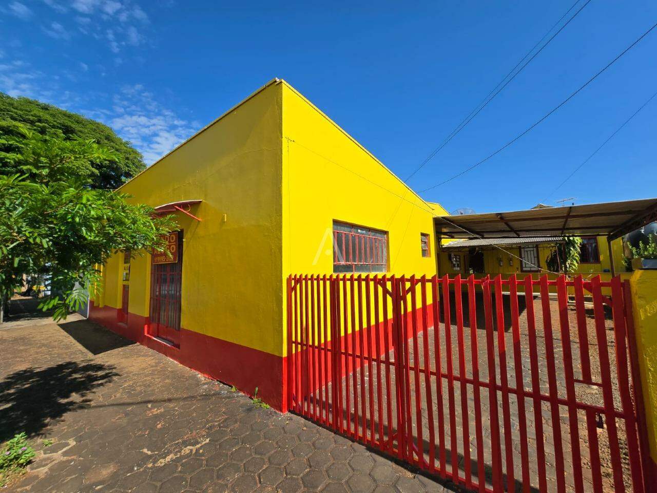 Sala Comercial para para aluguel no Bairro CENTRO em TOLEDO: 