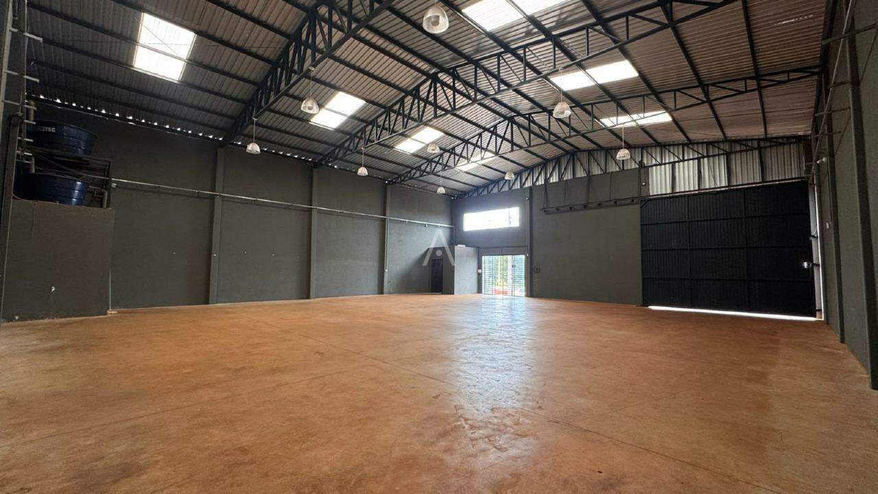 Barracão Comercial para para aluguel no Bairro Vista Linda em CASCAVEL: 