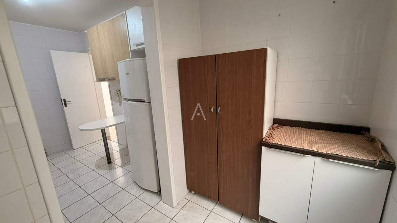 Apartamento para para aluguel no Bairro CANCELLI em CASCAVEL: 