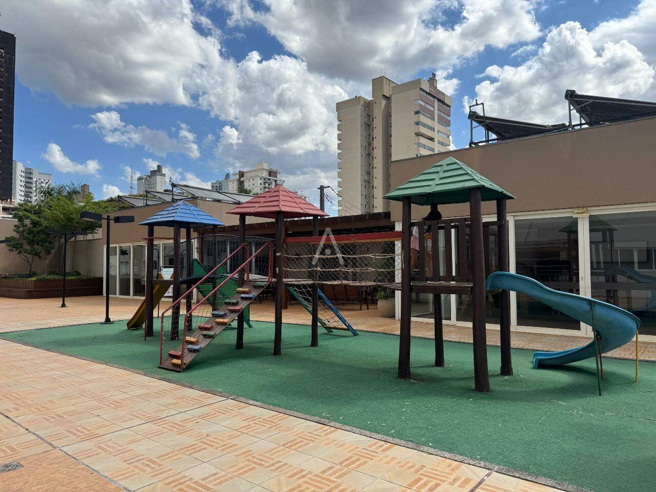 Apartamento para à venda no Bairro Centro em Cascavel Pr: 