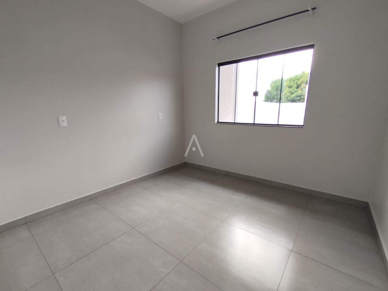 Casa Residencial para à venda no Bairro SANTA FELICIDADE em CASCAVEL: 