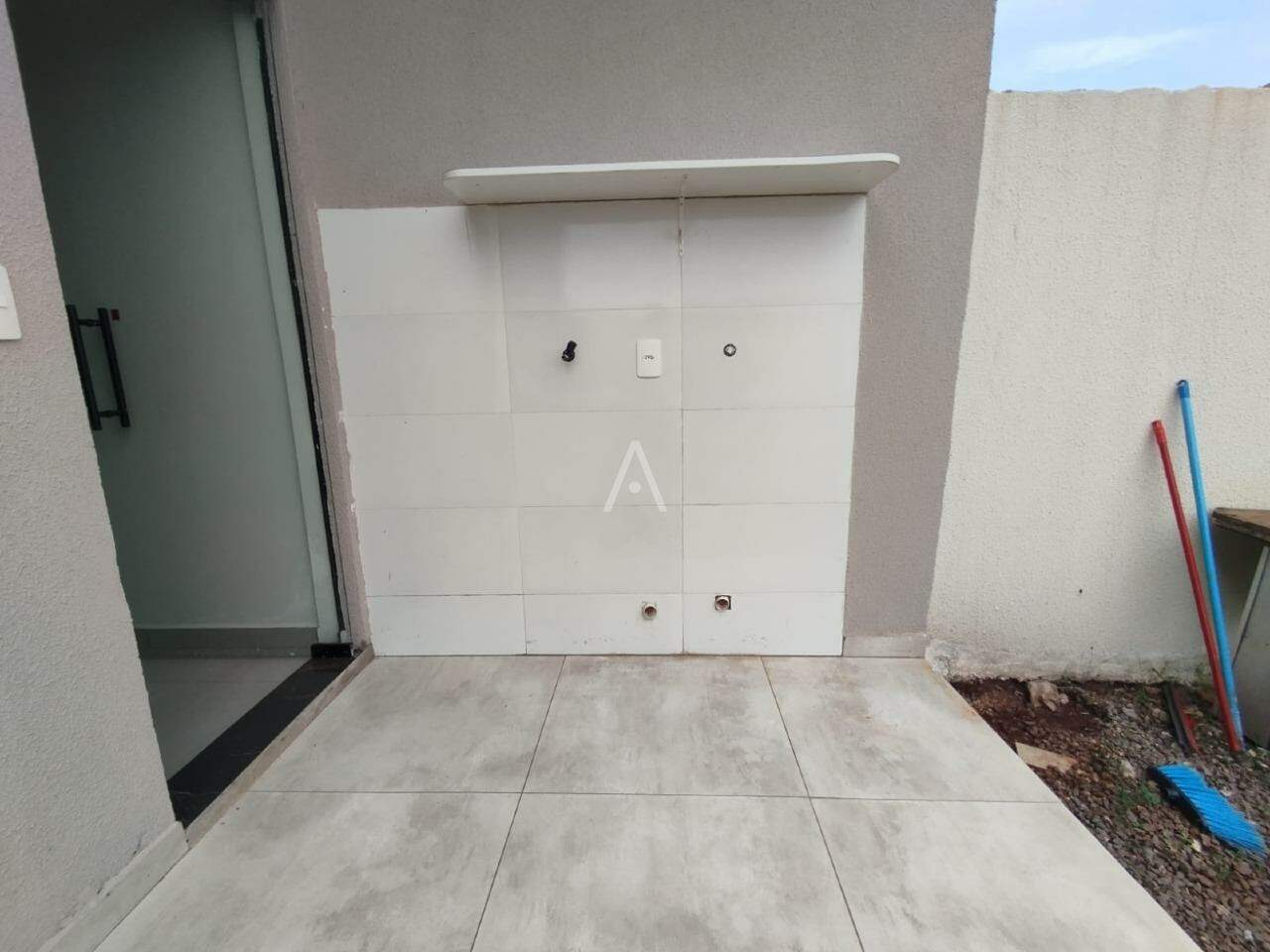 Casa Residencial para à venda no Bairro SANTA FELICIDADE em CASCAVEL: 