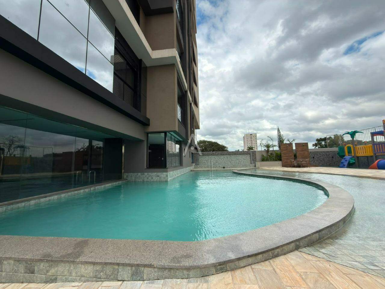 Apartamento para à venda no Bairro CENTRO em CASCAVEL: