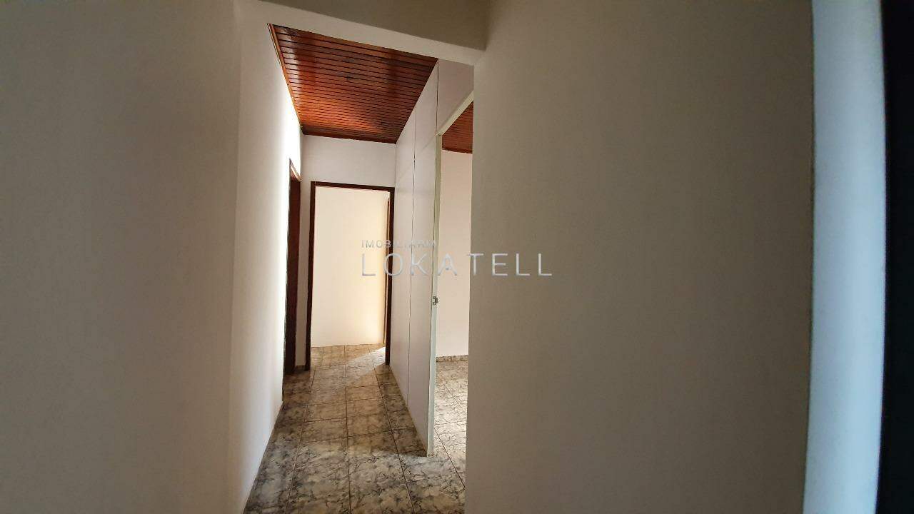 Casa Residencial para à venda no Bairro REGIAO DO LAGO em CASCAVEL: 