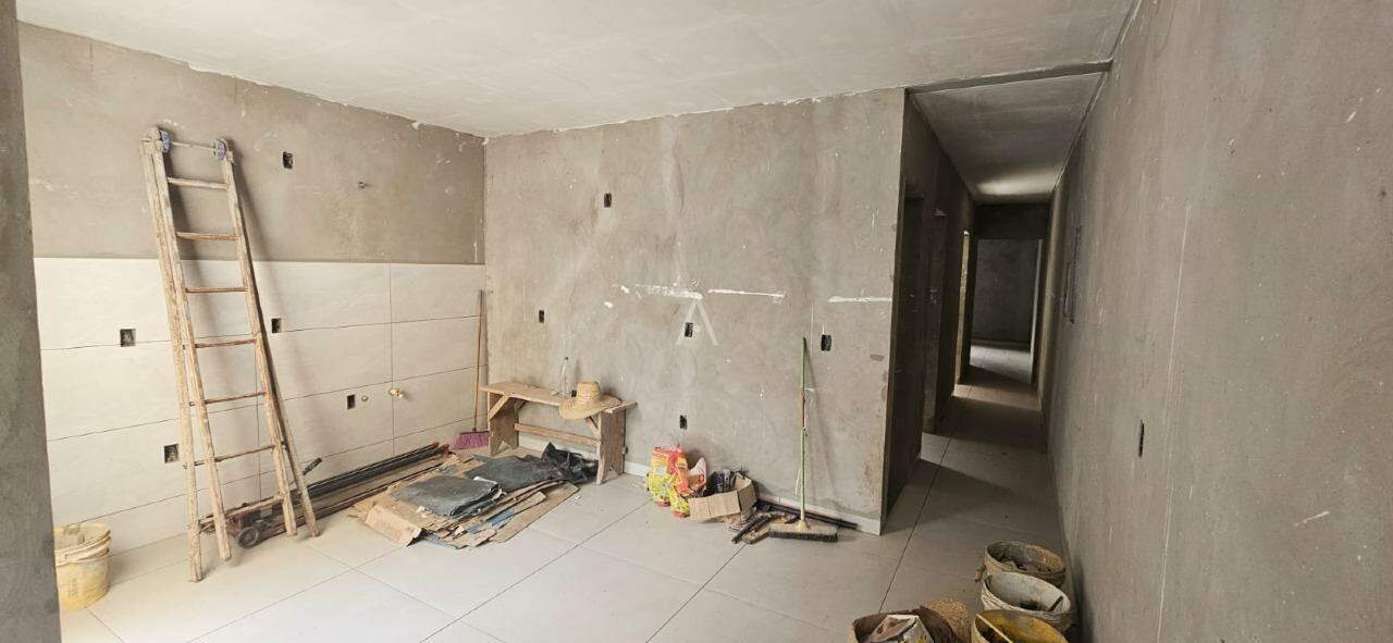 Casa Residencial para à venda no Bairro JARDIM BRESSAN em TOLEDO: 