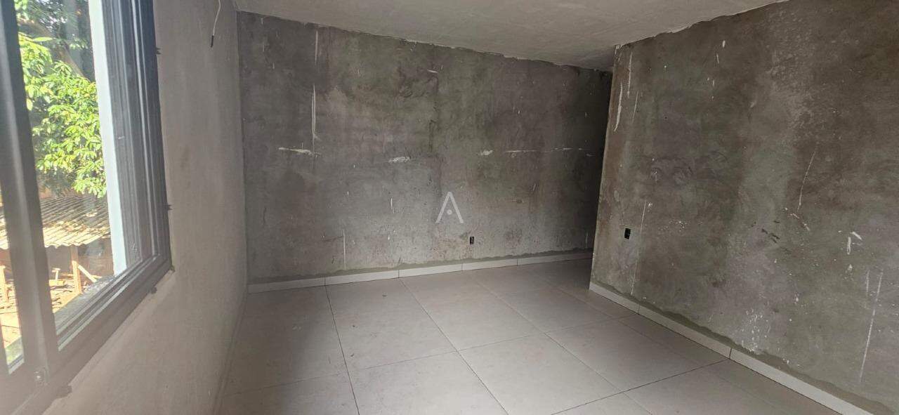 Casa Residencial para à venda no Bairro JARDIM BRESSAN em TOLEDO: 