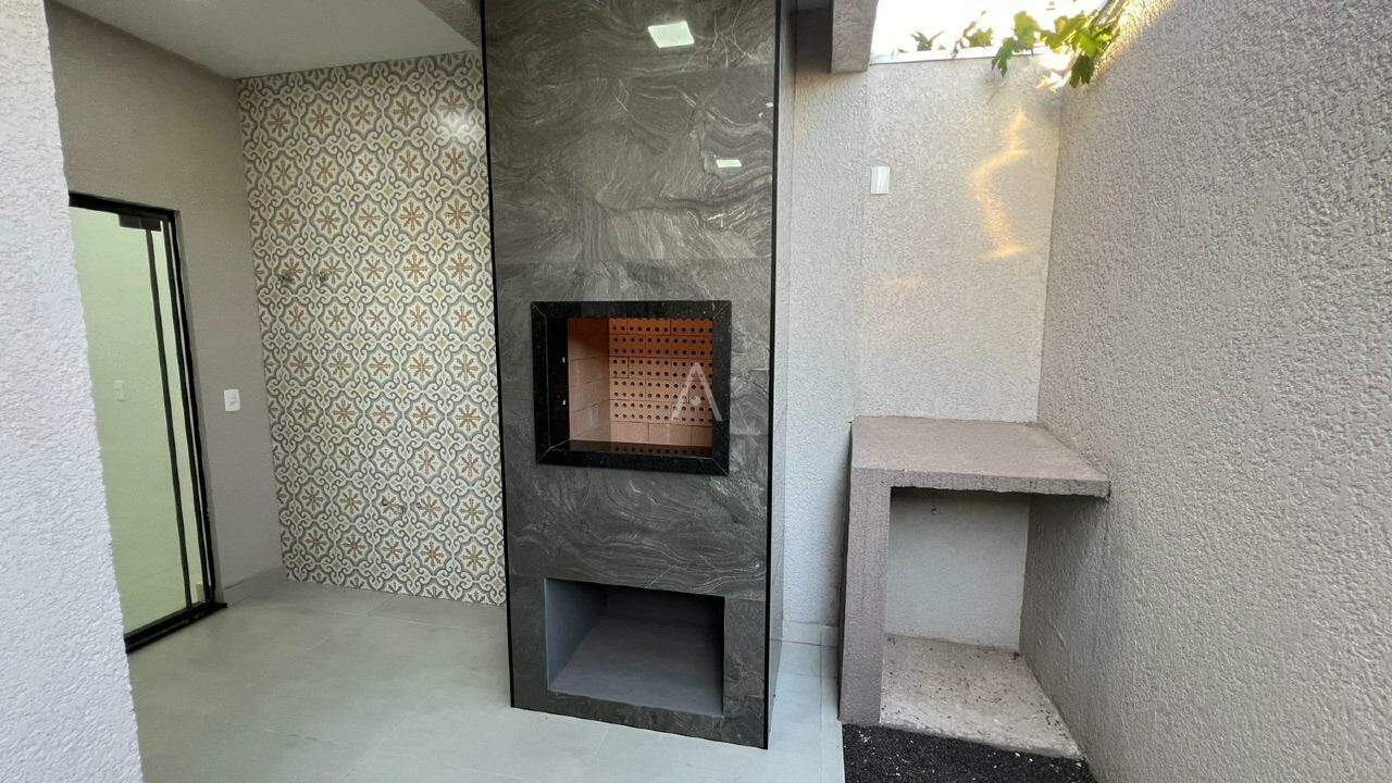 Casa Residencial para à venda no Bairro ESMERALDA em CASCAVEL: