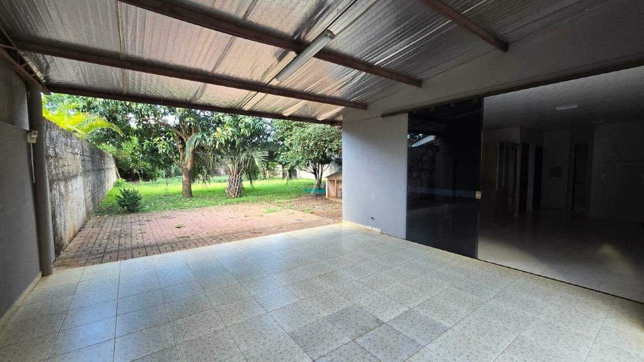 Casa Comercial para à venda no Bairro VILA INDUSTRIAL em TOLEDO: