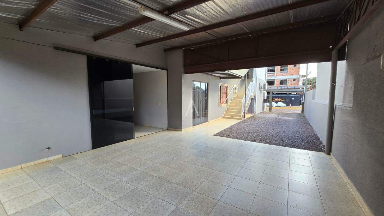 Casa Comercial para à venda no Bairro VILA INDUSTRIAL em TOLEDO: