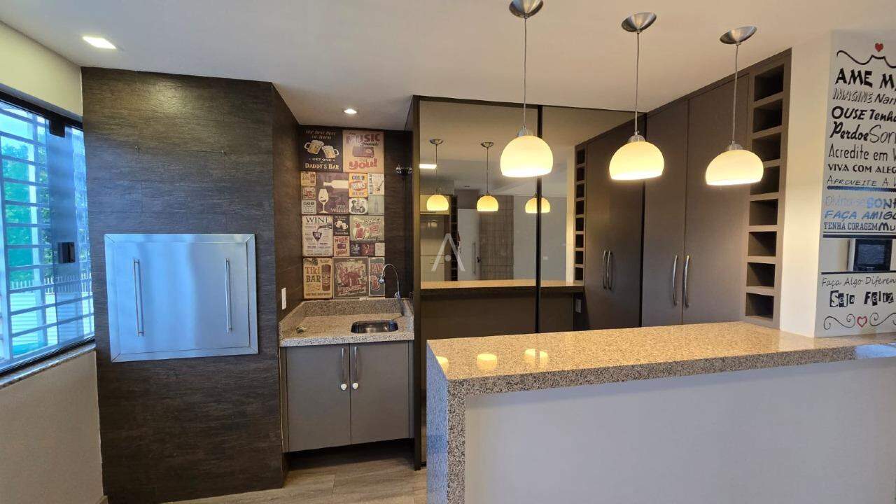 Casa Comercial para à venda no Bairro VILA INDUSTRIAL em TOLEDO: