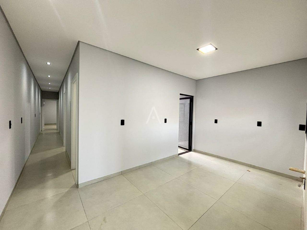 Casa Residencial para à venda no Bairro Cristo Rei em TOLEDO:
