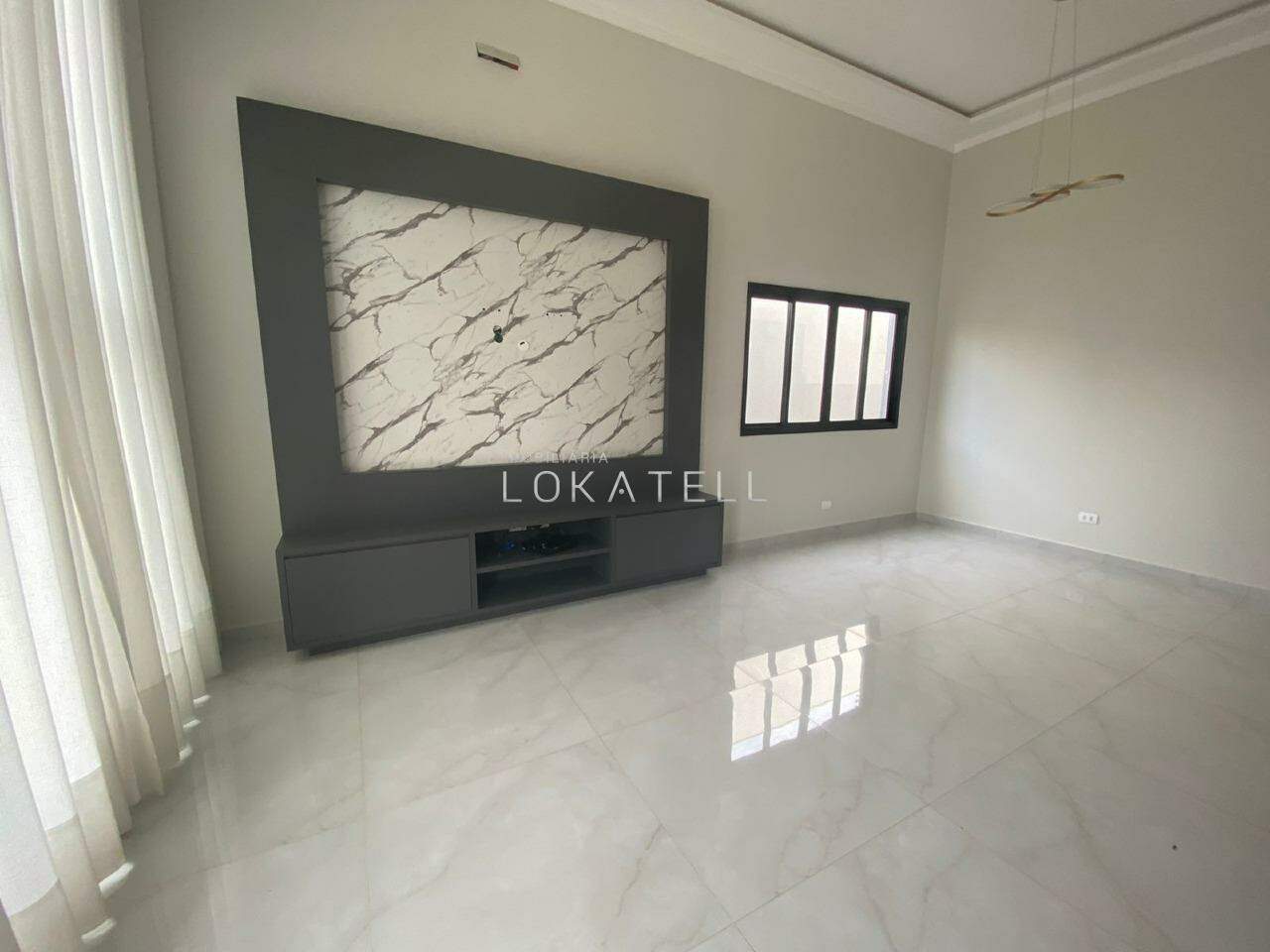 Casa Residencial para à venda no Bairro VEREDAS em CASCAVEL: 