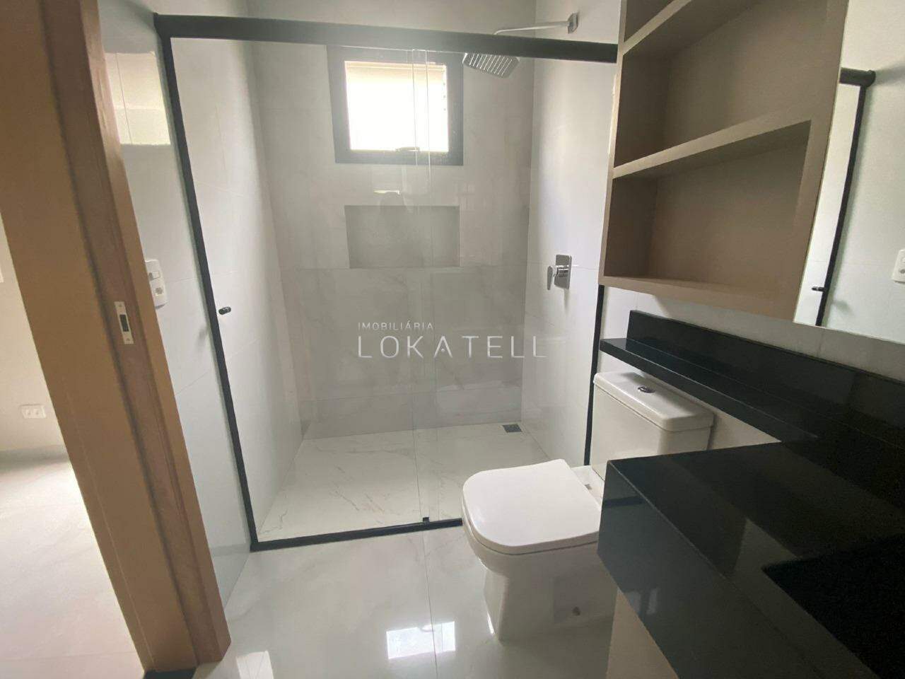 Casa Residencial para à venda no Bairro VEREDAS em CASCAVEL: 