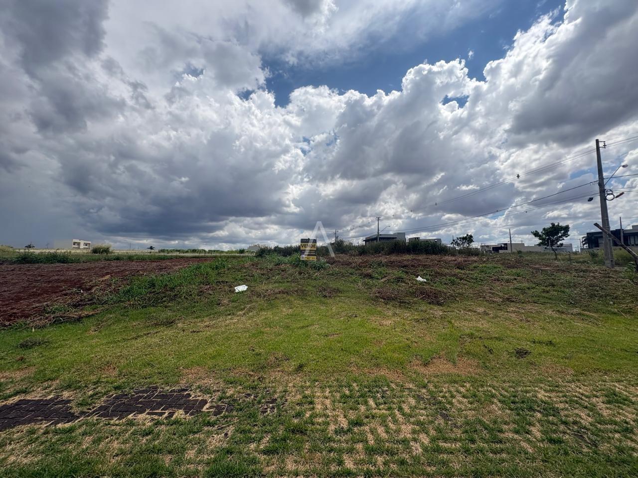 Terreno para à venda no Bairro RECANTO TROPICAL em CASCAVEL: 