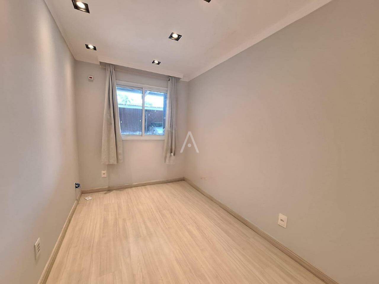 Apartamento para à venda no Bairro REGIAO DO LAGO em CASCAVEL: