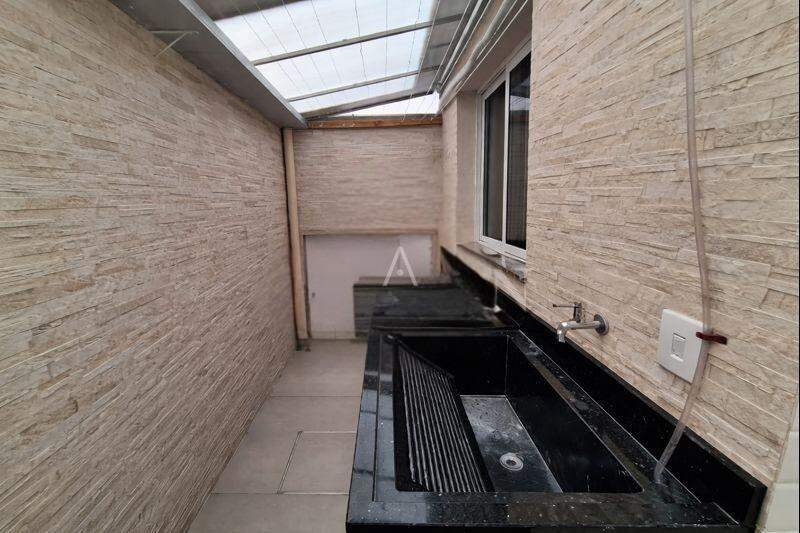 Apartamento para à venda no Bairro REGIAO DO LAGO em CASCAVEL: