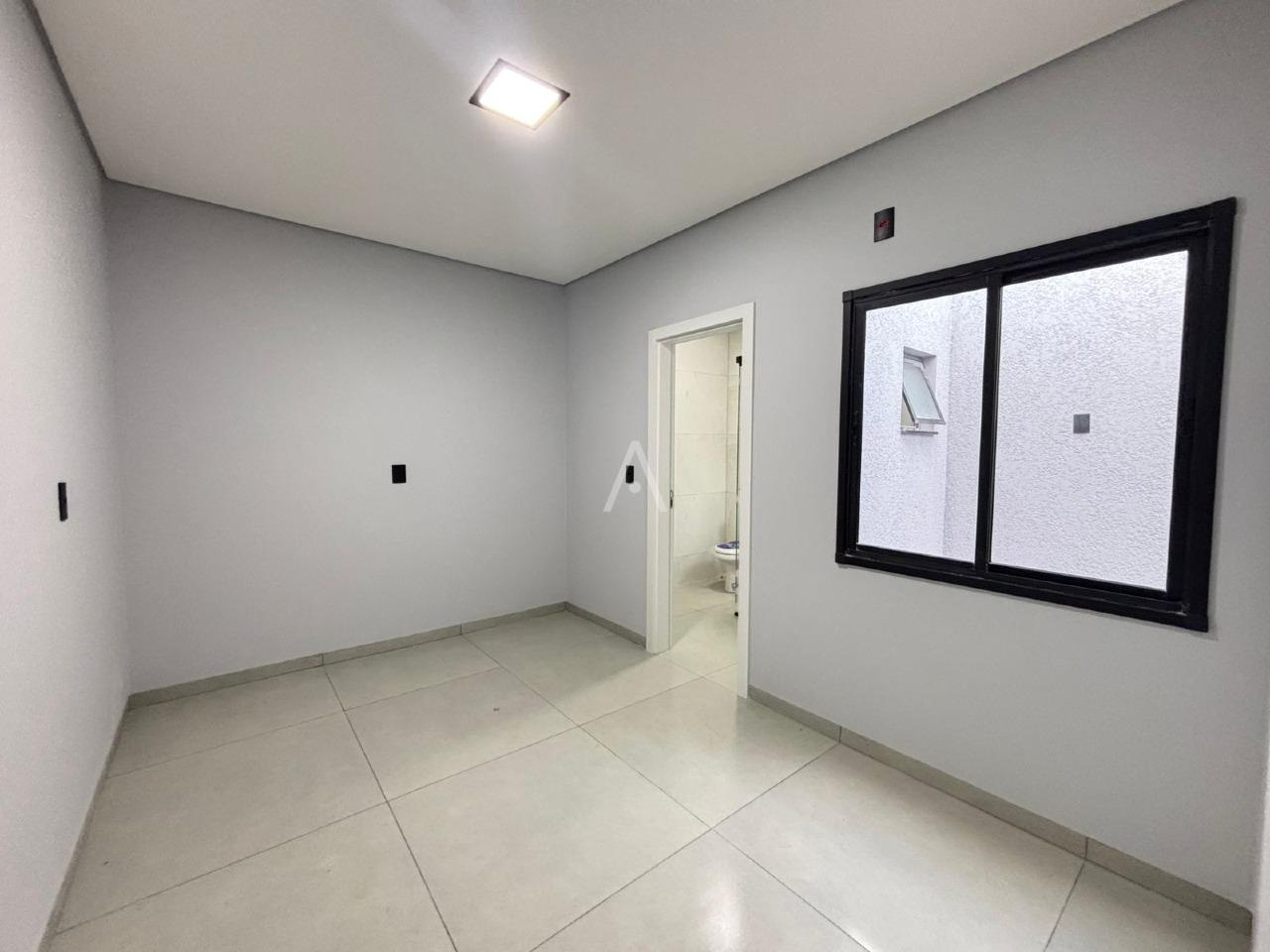 Casa Residencial para à venda no Bairro Cristo Rei em TOLEDO: 