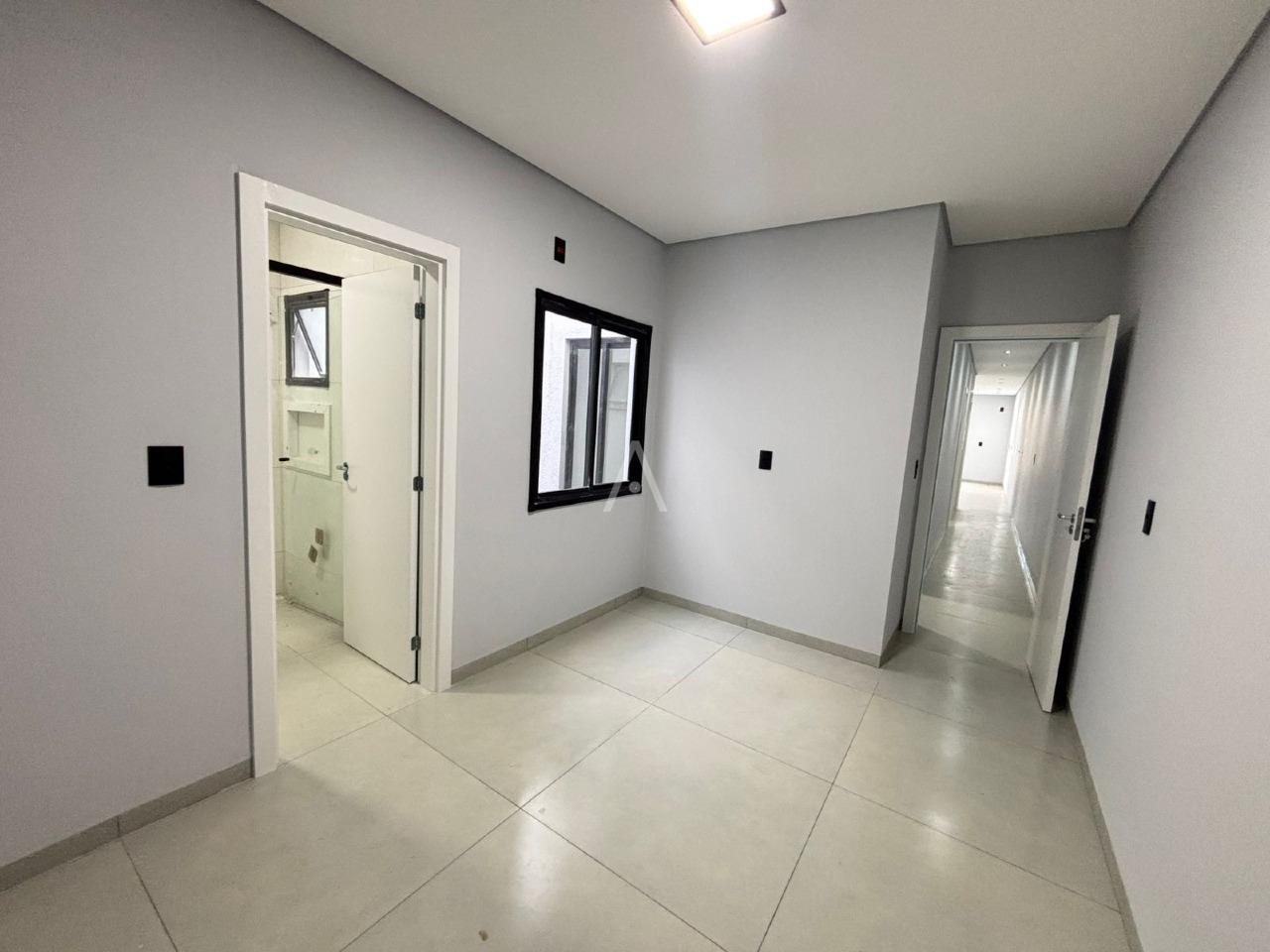 Casa Residencial para à venda no Bairro Cristo Rei em TOLEDO: 